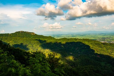 KM 12 'den bakıldığında dağ manzarası, Chiang Rai vilayeti.