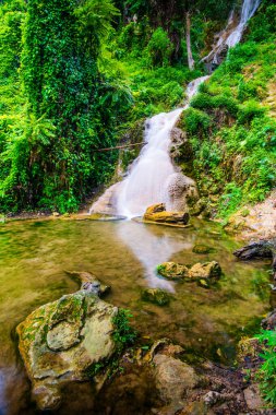 Phayao Eyaleti, Tayland, tan Tong şelale