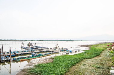 Phayao Gölü manzarası, Tayland