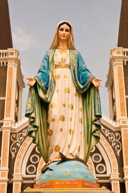 Meryem Ana heykeli Chanthaburi Eyaleti, Tayland.