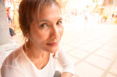 Phra ile Taylandlı kadın Doi Suthep geçmişi, Chiang Mai.