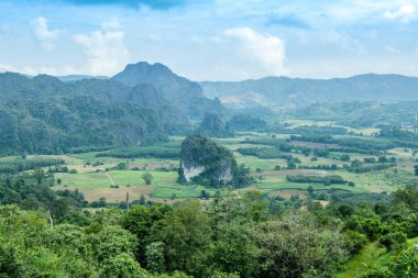 Phayao Eyaleti Phu Langka Bakış Alanı Dağ Manzarası.