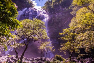 Khlong Lan Şelalesi Kamphaeng Phet Eyaleti, Tayland