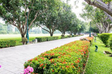 Bang Pa-In Sarayı 'nda yürüyüş, Tayland.