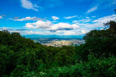 Chiangmai şehri Tayland 'a bakıyor..