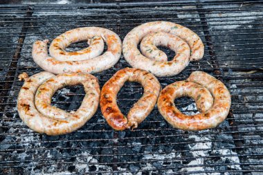 Sai Aua veya Notrhern Tayland usulü sosis, Tayland.