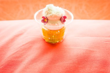 Pembe bezli kek, Tayland