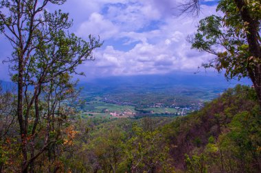 Tayland 'ın Lampang eyaletindeki Pan şehrinin en iyi manzarası