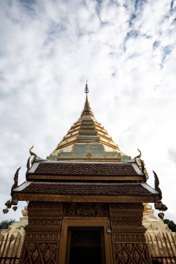 Chiangmai bölgesindeki Phrathat Doi Suthep tapınağı, Tayland.