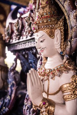 Tayland stili melek Rong Sua 'da. Tayland, 10 tapınağı..