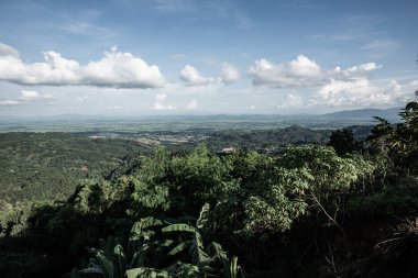 Dağ manzarası Doi Tung bakış açısından, Chiang Rai vilayeti.