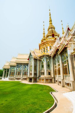 Tayland 'ın Nakhon Ratchasima eyaletindeki güzel Budist Sığınağı