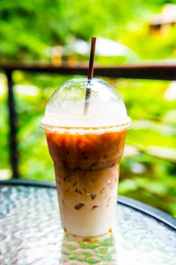 Plastik Bardakta Buzlu Latte Kahve, Tayland.