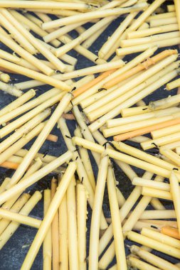 Suda bir grup mum, Tayland.