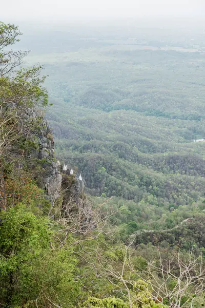 Chaloemphrakiat Prajomklao Rachanusorn Tapınağı, Tayland.