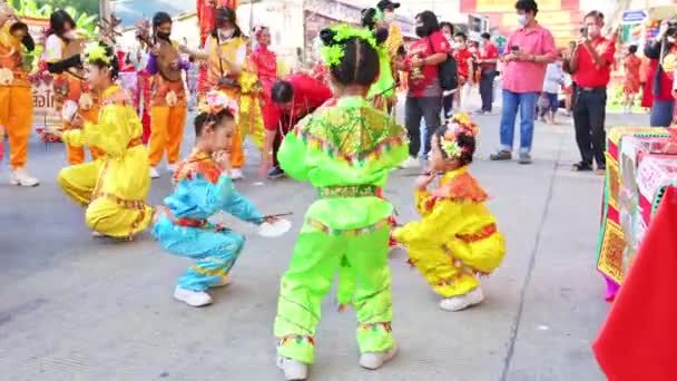 Nakhon Sawan Ταϊλάνδη Ιανουαρίου 2023 Παιδικό Κύπελλο Χορού Στους Δρόμους — Αρχείο Βίντεο