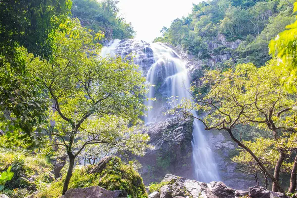 Khlong Lan Şelalesi Kamphaeng Phet Eyaleti, Tayland