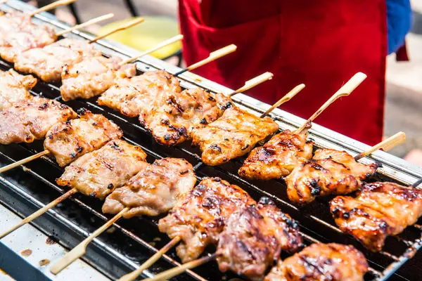 Tay tarzında domuz rostosu, Tayland