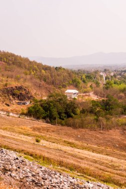 Mae Ngat Somboon Barajı, Tayland Yolu.