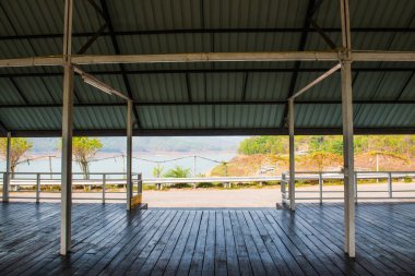 Doğal manzaralı ahşap zemin, Tayland