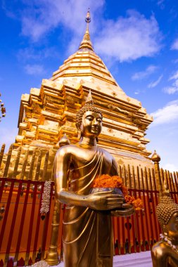 Chiangmai bölgesindeki Phrathat Doi Suthep tapınağı, Tayland.