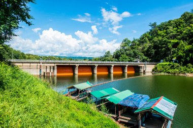 Manzaralı Kio Lom Barajı, Tayland