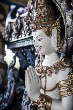 Tayland stili melek Rong Sua 'da. Tayland, 10 tapınağı..
