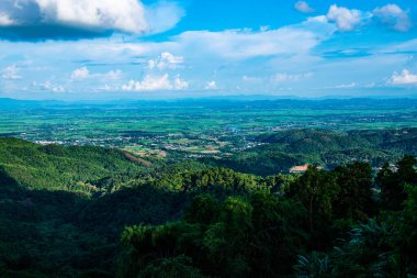 KM 12 'den bakıldığında dağ manzarası, Chiang Rai vilayeti.