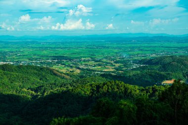 KM 12 'den bakıldığında dağ manzarası, Chiang Rai vilayeti.