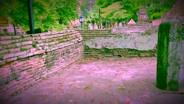Древняя Пагода Ват Джед Йод Ват Ботарам Маха Вихара Чиангмай — стоковое видео