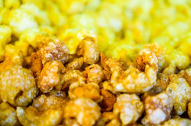 Lampang Eyaleti, Tayland 'daki Thung Kwian Market' te bir yemek tezgahında domuz bonesi veya Cap Moo..