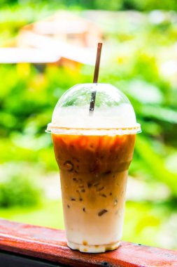 Plastik Bardakta Buzlu Latte Kahve, Tayland.