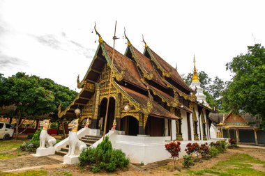 Tayland Phuttha Eoen Tapınağı 'ndaki Lanna tarzı kilise..