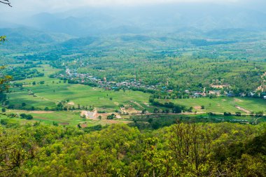 Tayland 'ın Lampang eyaletindeki Pan şehrinin en iyi manzarası