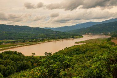 Mekong nehrinin doğal manzarası, Tayland.