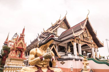 Tayland 'daki Huai Sai Khao Tapınağı' ndaki güzel kilise..