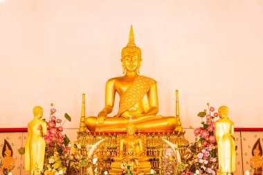 Nakhonsawan, Tayland 'da Altın Buda Heykeli veya Luang Phor Sri Sawan.