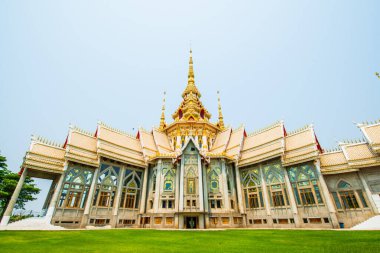 Tayland 'ın Nakhon Ratchasima eyaletindeki güzel Budist Sığınağı