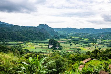 Phayao, Tayland 'daki Phu Langka bakış açısı.