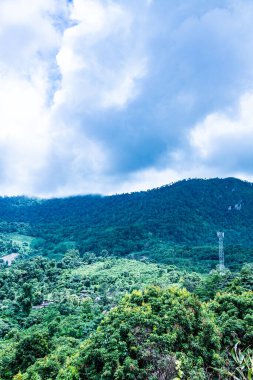 Tayland 'ın Phayao eyaletindeki dağ manzarası.