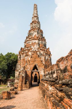 Tayland Chaiwathanaram Tapınağı manzarası