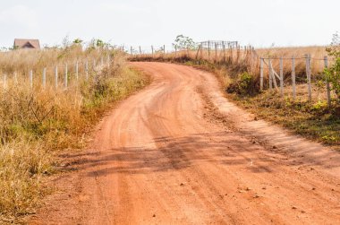 Dağdan inen köy yolu, Tayland