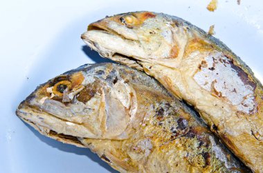 Tabakta kızarmış balık, Tayland usulü yemek, Tayland.