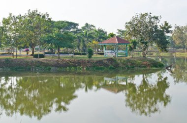 Sikhio Gölü manzarası, Tayland.