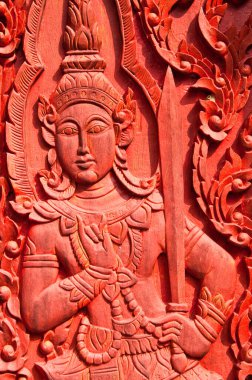 Tayland 'da ahşaptan yapılan kırmızı antika Tayland tarzı sanat.