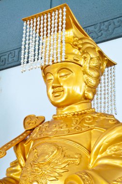 Altın Çin tanrısı Guan Im pavyonu, Tayland.