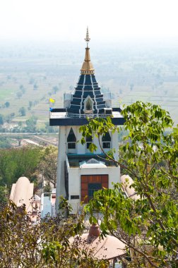 Tayland tapınağında güzel bir bina..