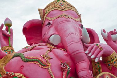 Tayland 'daki Ganesha heykelinin yüz resmi..