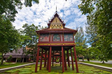 Budizm kutsal kitap deposu, Tayland.