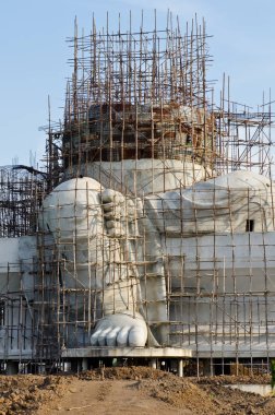 Büyük Ganesha heykeli yapım aşamasında, Tayland.